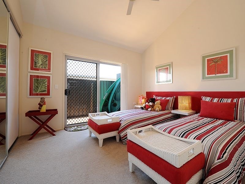 5/239 Kawana Way (Kawana Waters), Parrearra QLD 4575