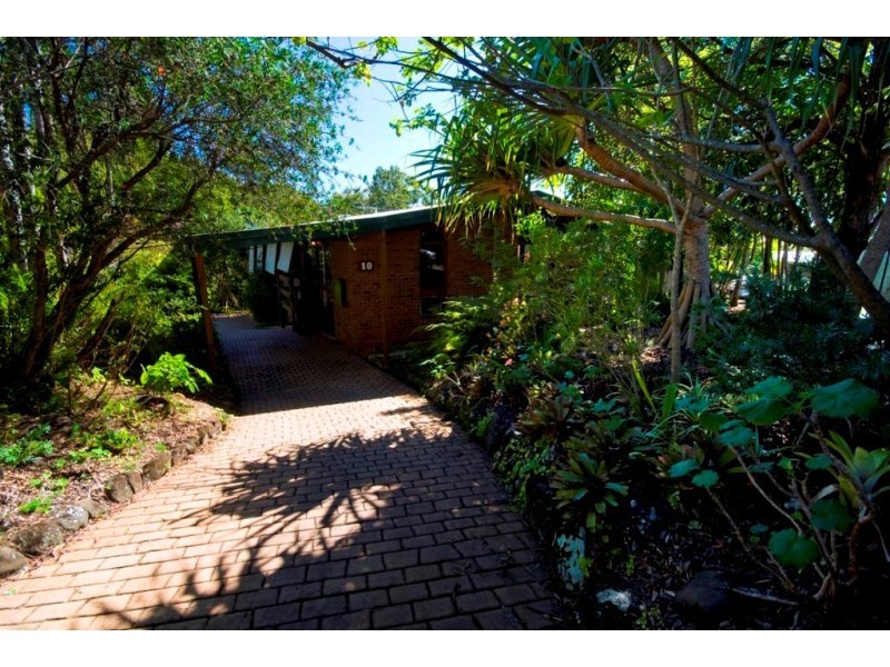 10 Sandpiper Place, Aroona QLD 4551