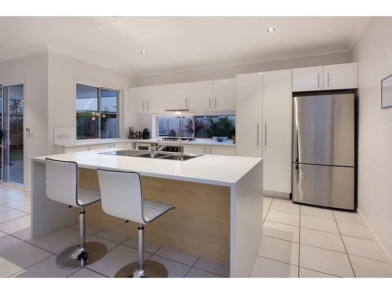 7 Silvereye Street, Sippy Downs QLD 4556