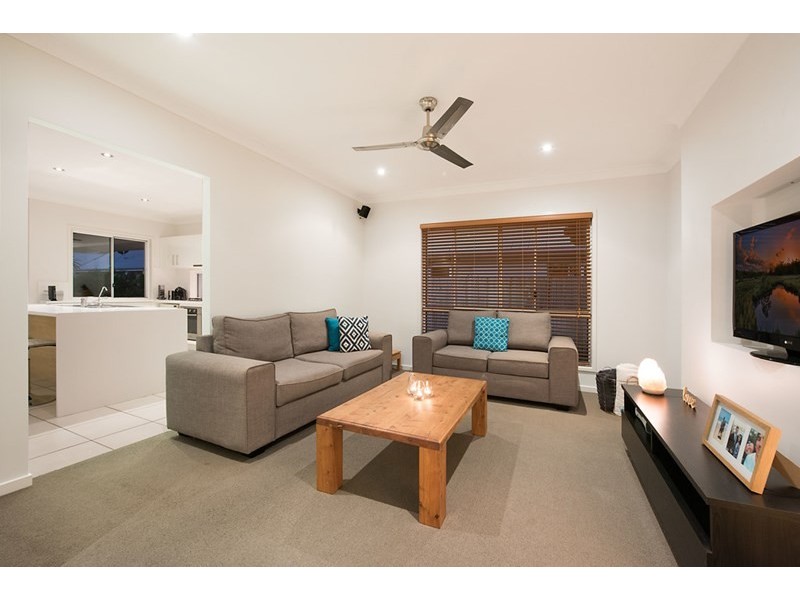 7 Silvereye Street, Sippy Downs QLD 4556