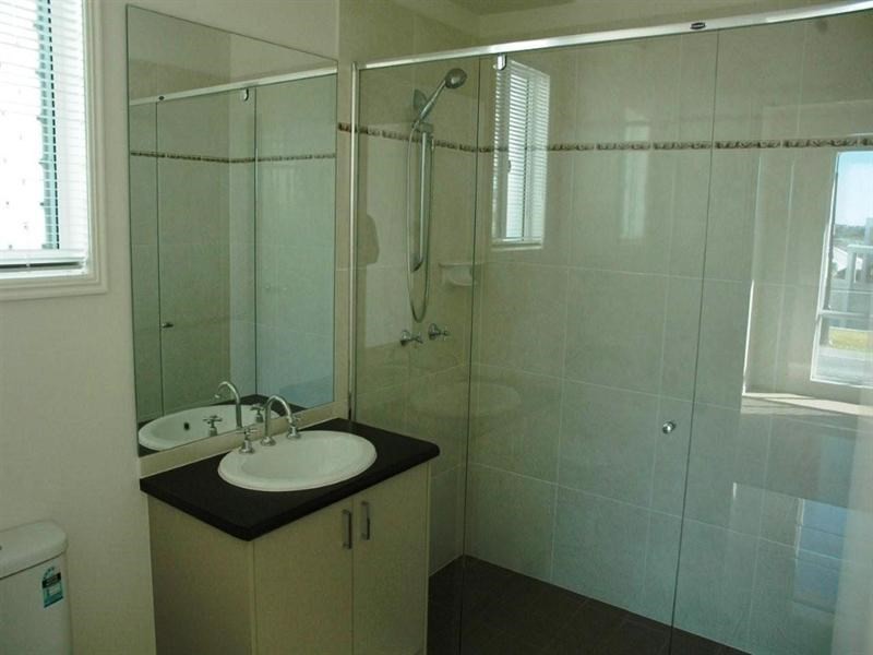 22 Robur Crescent, Mountain Creek QLD 4557