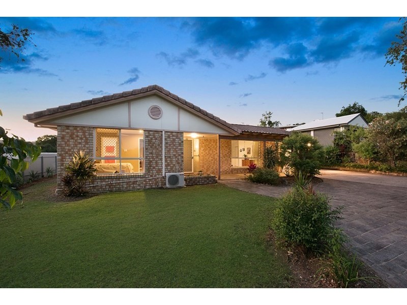 9 Birdwood Street, Burnside QLD 4560