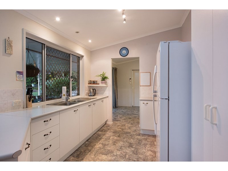 9 Birdwood Street, Burnside QLD 4560