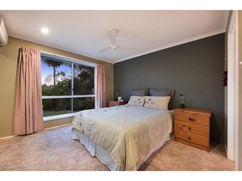 9 Birdwood Street, Burnside QLD 4560