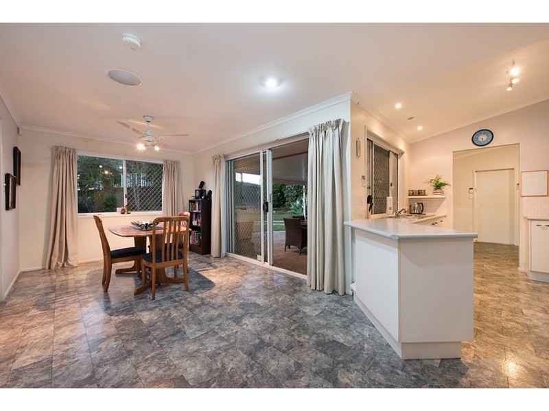 9 Birdwood Street, Burnside QLD 4560