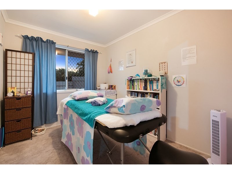 9 Birdwood Street, Burnside QLD 4560