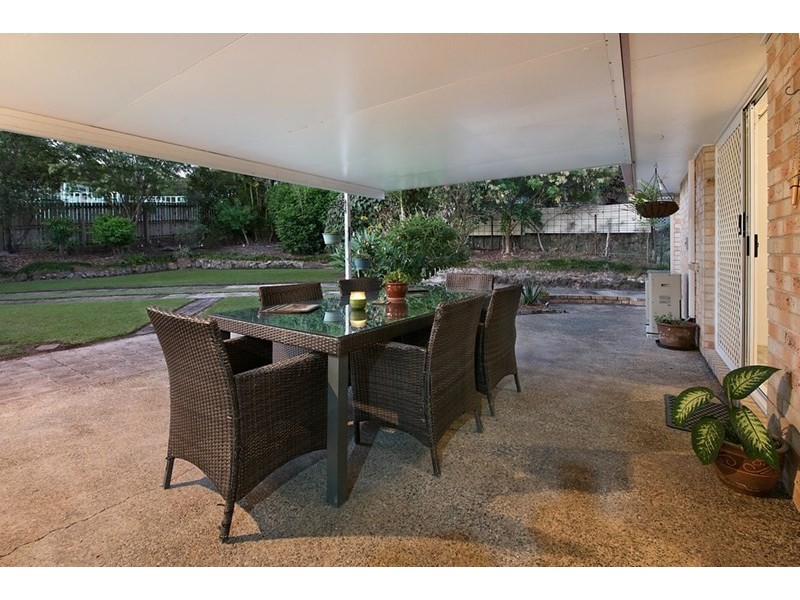 9 Birdwood Street, Burnside QLD 4560