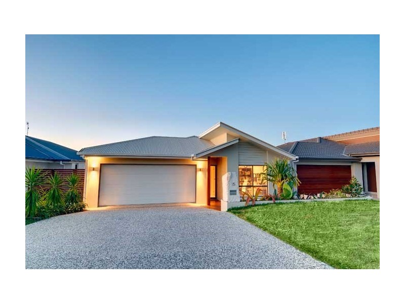 15… Robur Crescent, Mountain Creek QLD 4557