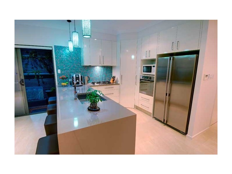 15… Robur Crescent, Mountain Creek QLD 4557