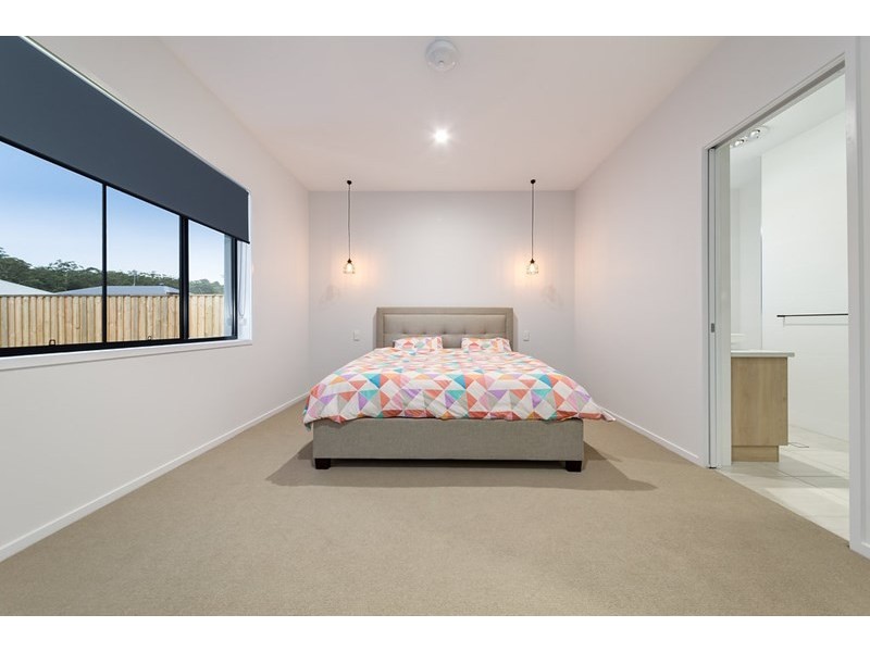 43 Bristlebird Circuit, Forest Glen QLD 4556
