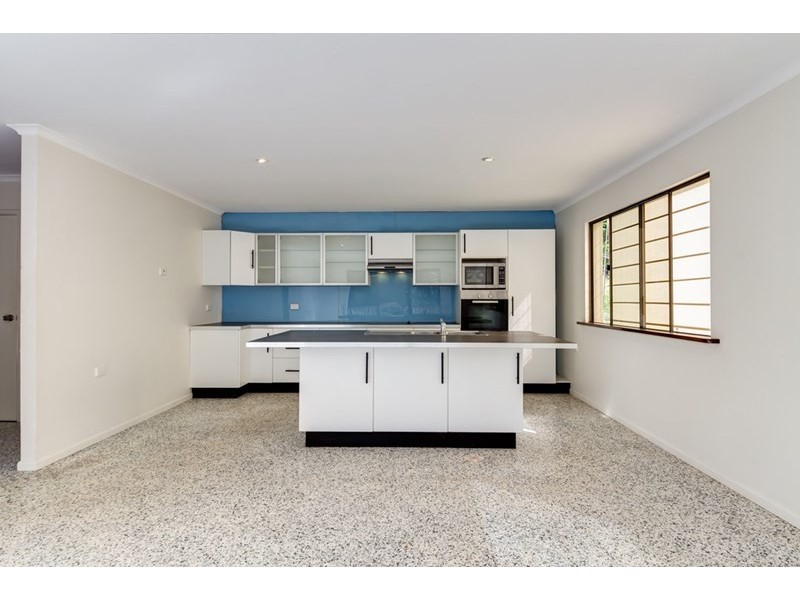 11 Twin Rydges Road, Buderim QLD 4556