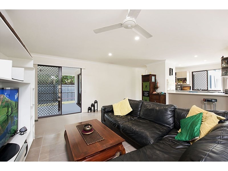 1/18A Mill Street, Landsborough QLD 4550