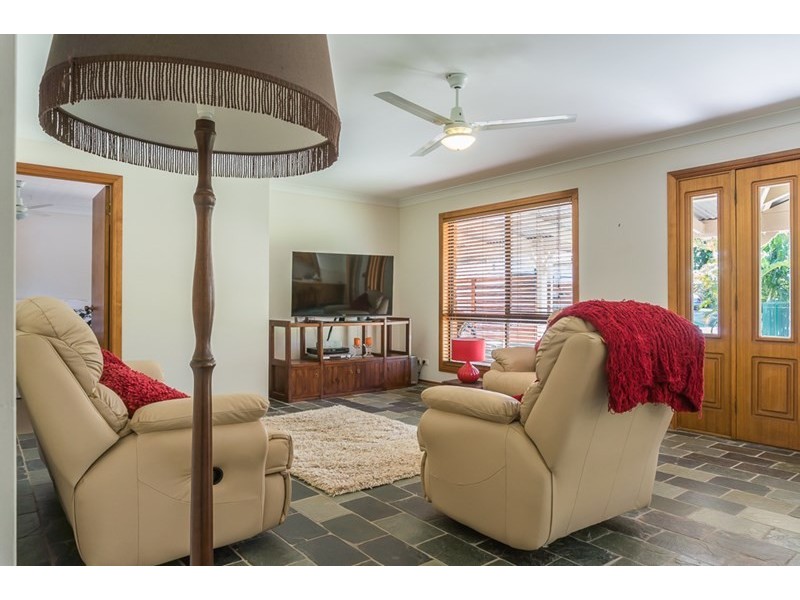 13 Pipi Place, Mountain Creek QLD 4557