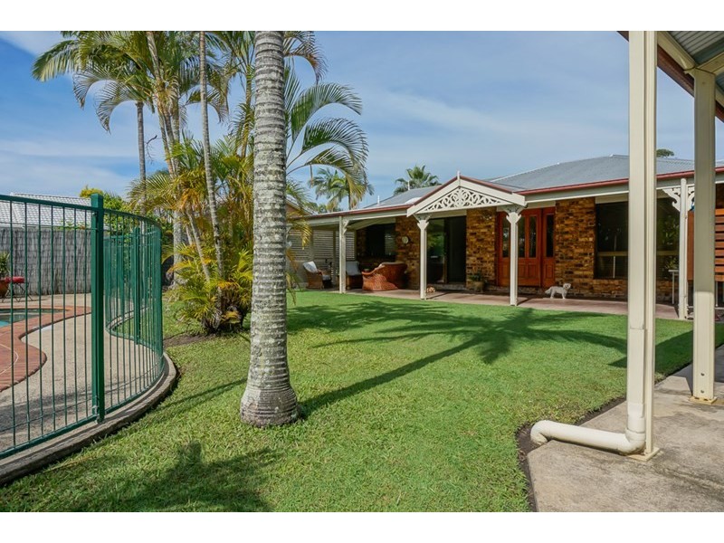 13 Pipi Place, Mountain Creek QLD 4557