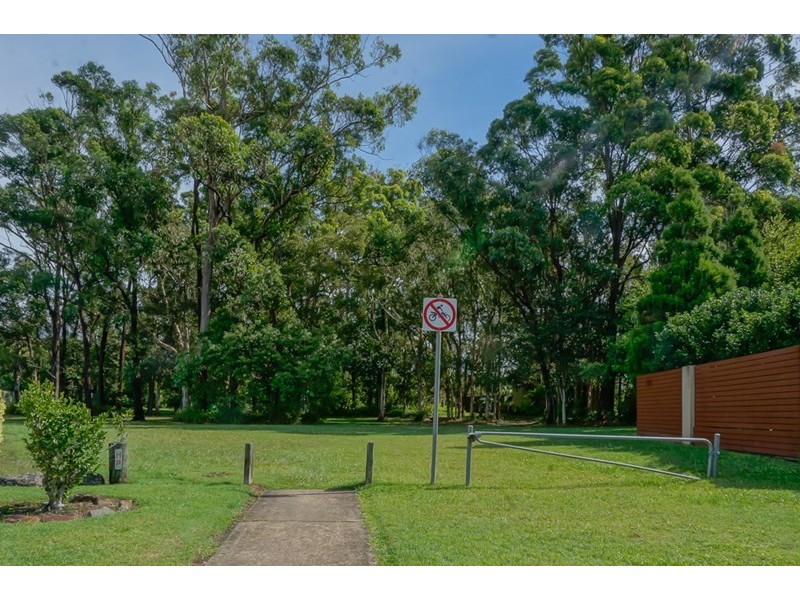 13 Pipi Place, Mountain Creek QLD 4557