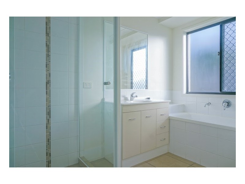 37 Tibouchina Street, Mountain Creek QLD 4557