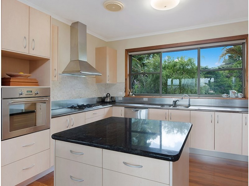 16 Fullview Crescent, Buderim QLD 4556