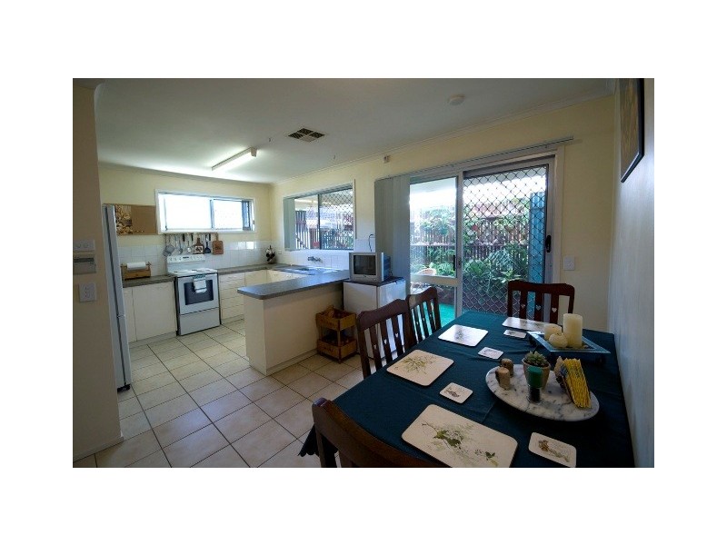 21 Buna Street, Maroochydore QLD 4558