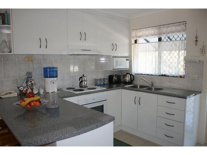 3/4 Anthony Avenue, Mooloolaba QLD 4557