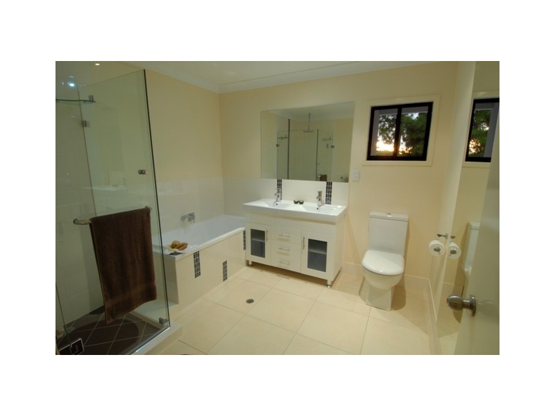 16 Stephen Street, Buderim QLD 4556