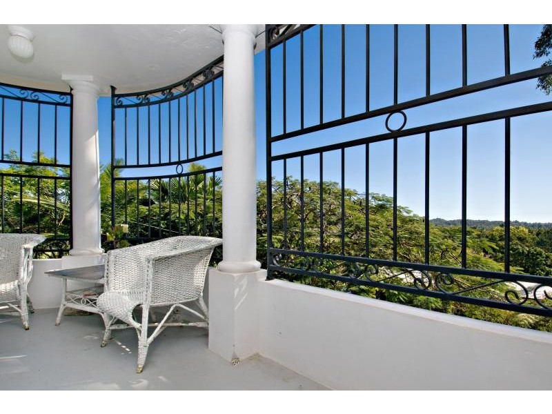 39 Bade Street, Nambour QLD 4560