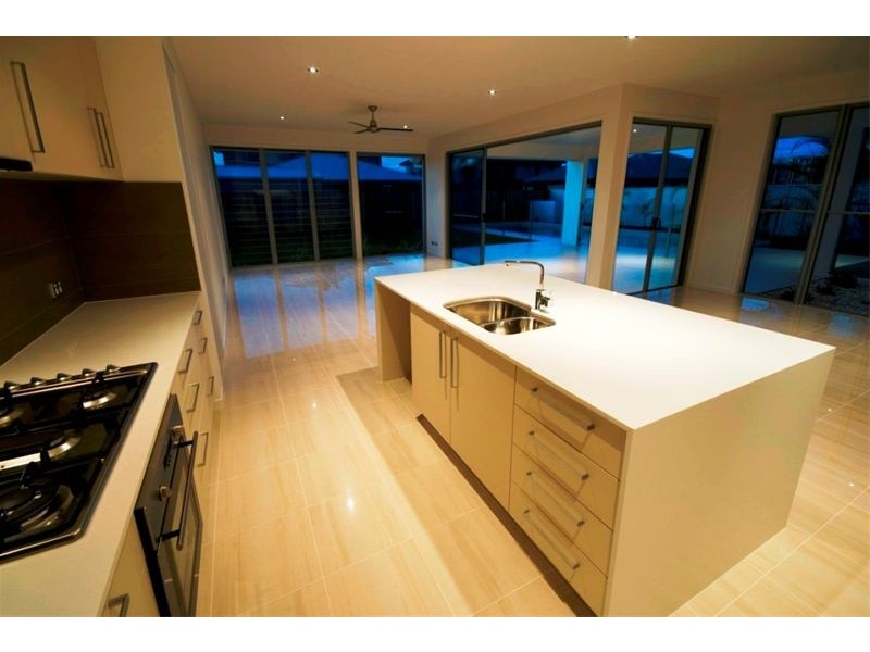 13 Westholme Circuit, Pelican Waters QLD 4551