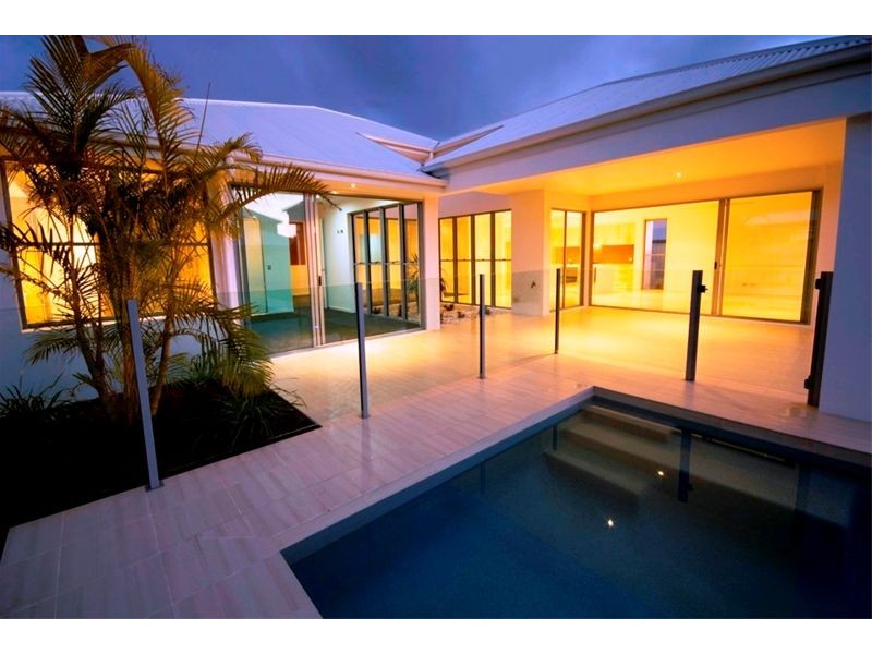 13 Westholme Circuit, Pelican Waters QLD 4551