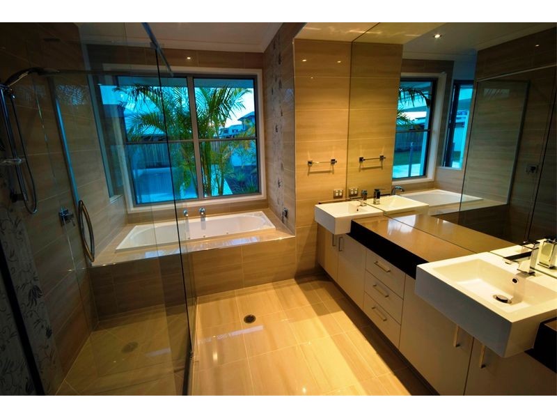 13 Westholme Circuit, Pelican Waters QLD 4551