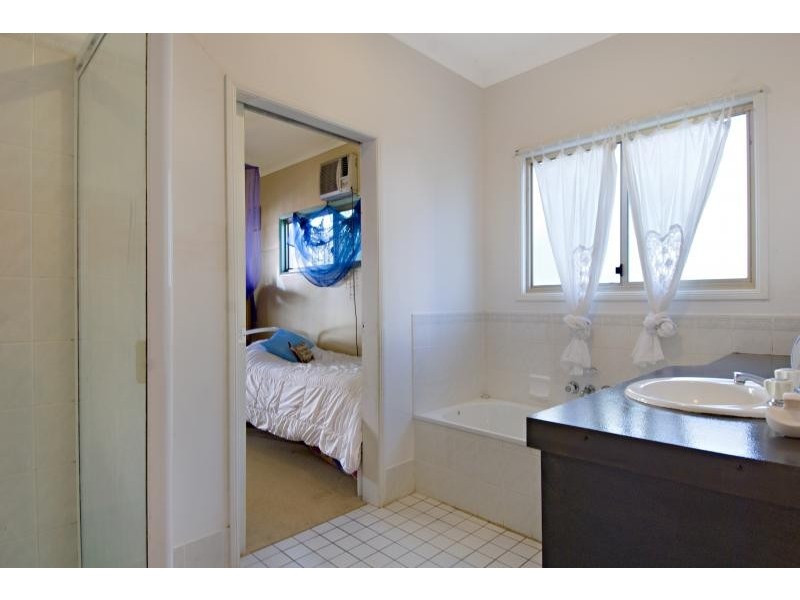 425 Wilson Road, Tanawha QLD 4556