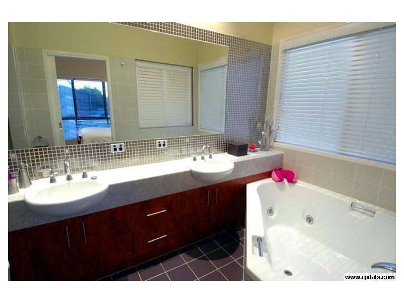 27 Grant Street, Buderim QLD 4556