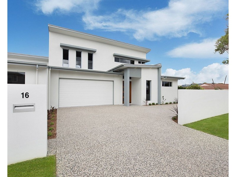 Unit 2 Cnr Ferguson Avenue and Bretz Street, Buderim QLD 4556