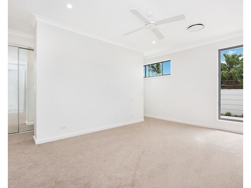 Unit 2 Cnr Ferguson Avenue and Bretz Street, Buderim QLD 4556