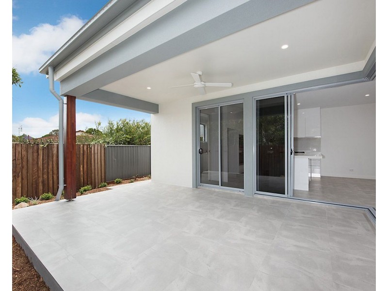 Unit 2 Cnr Ferguson Avenue and Bretz Street, Buderim QLD 4556