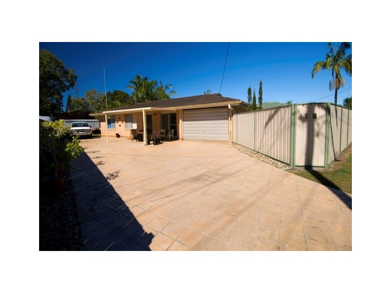 19 Buna Street, Maroochydore QLD 4558