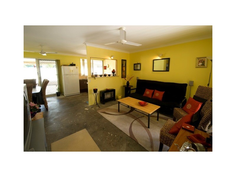 19 Buna Street, Maroochydore QLD 4558