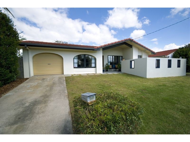 50 Marawa Drive, Buddina QLD 4575