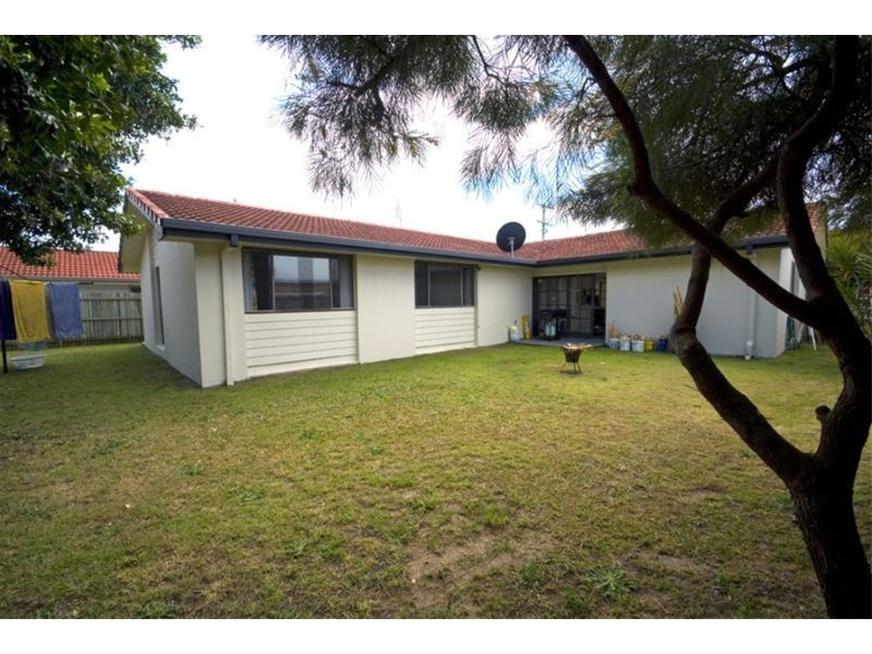 50 Marawa Drive, Buddina QLD 4575