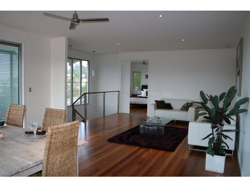 71 Southern Cross Parade, Sunrise Beach QLD 4567