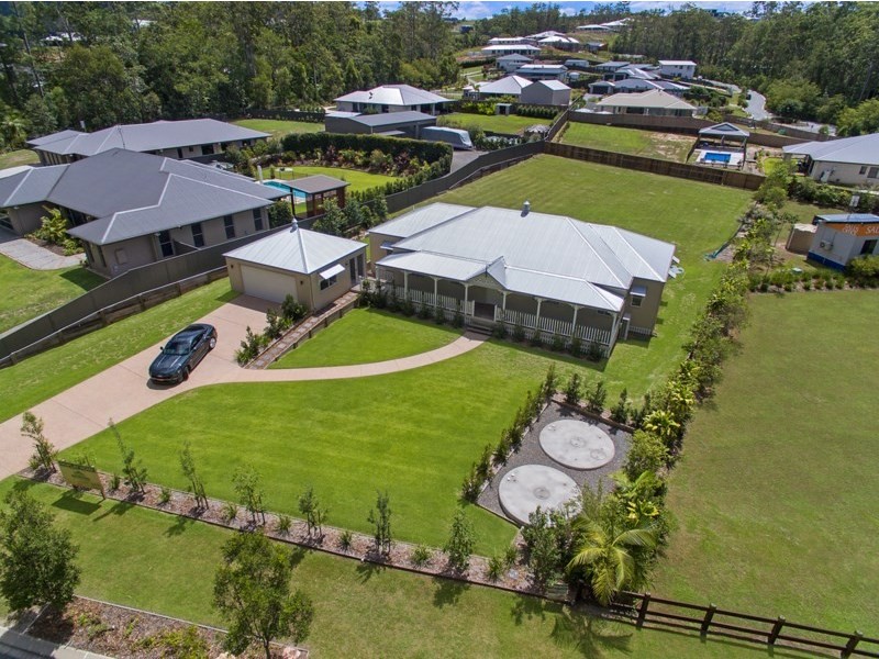 4 Forest Ridge Avenue, Palmview QLD 4553