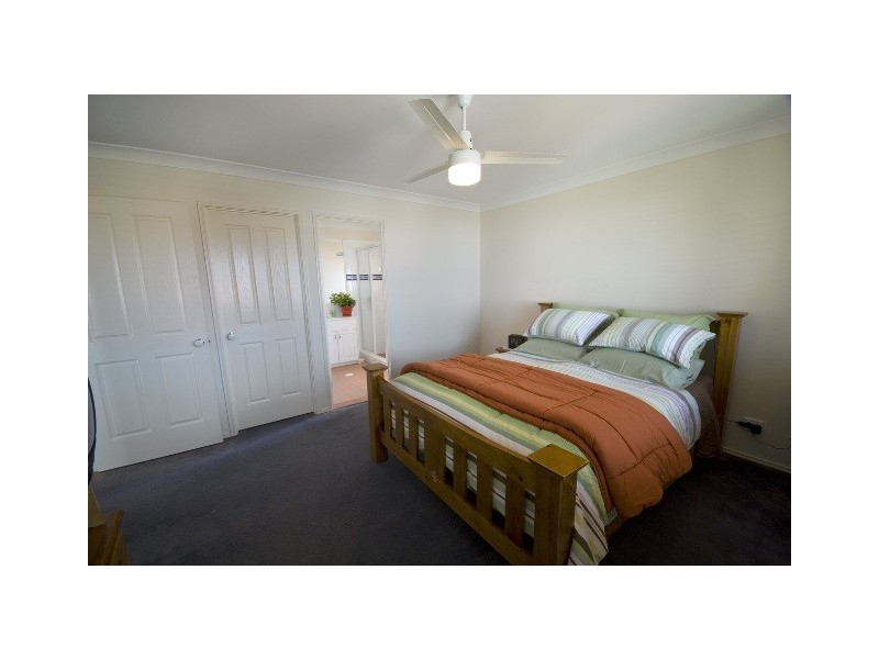 12 Quillback Court, Mountain Creek QLD 4557