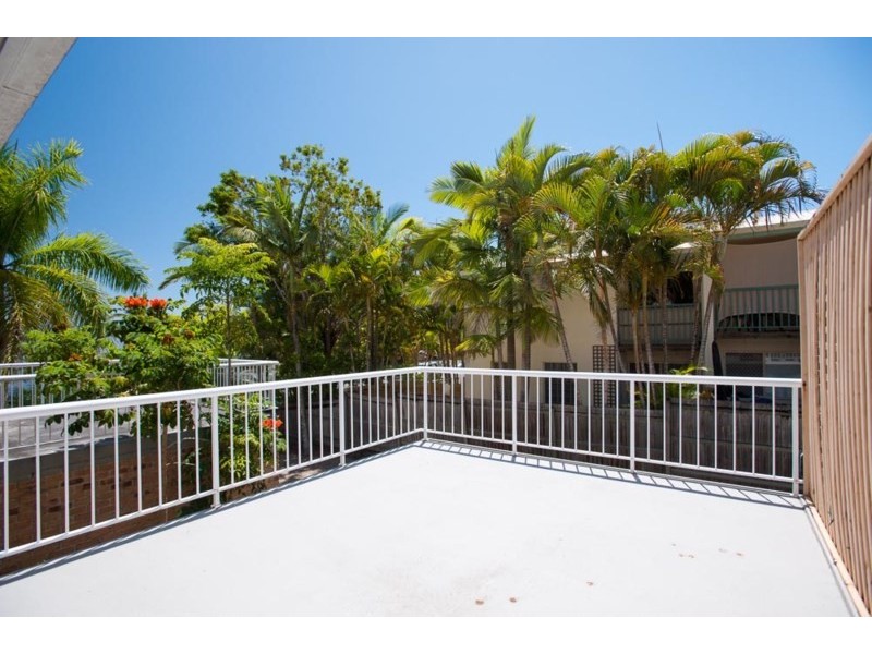 2/12 Arwen Street, Maroochydore QLD 4558