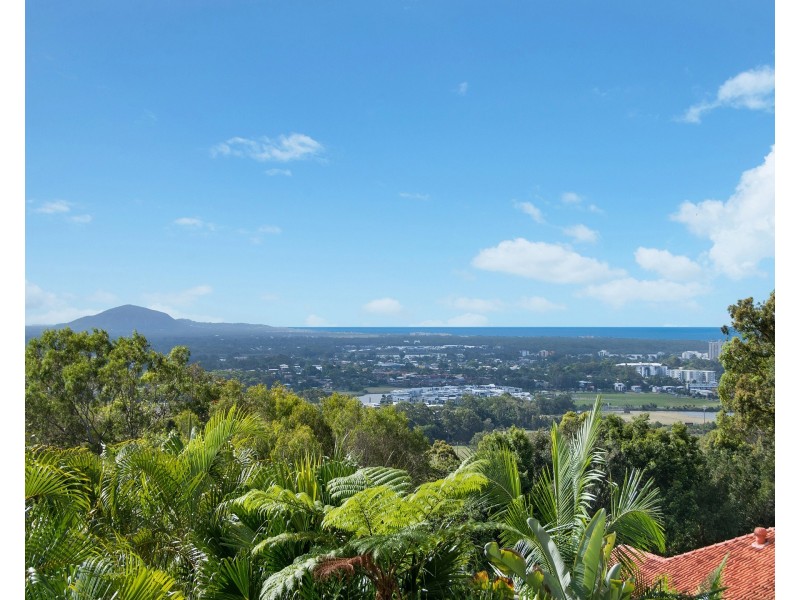 10 Pacific View Parade, Buderim QLD 4556