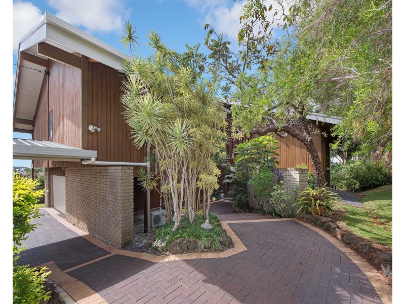 10 Pacific View Parade, Buderim QLD 4556