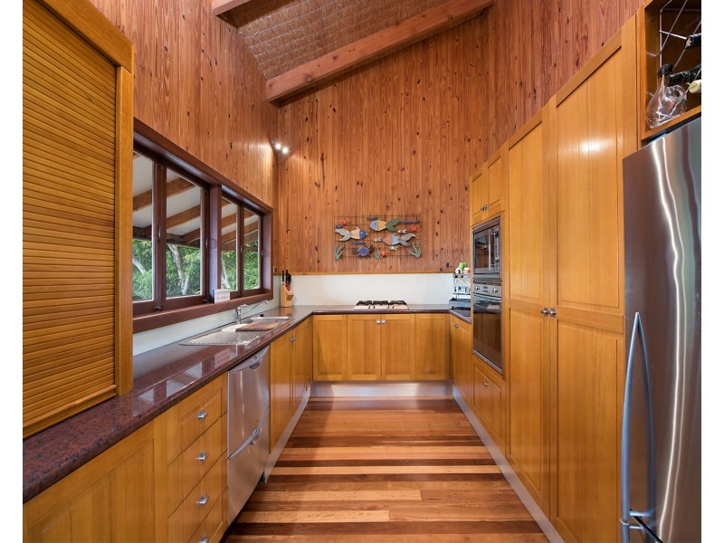 10 Pacific View Parade, Buderim QLD 4556