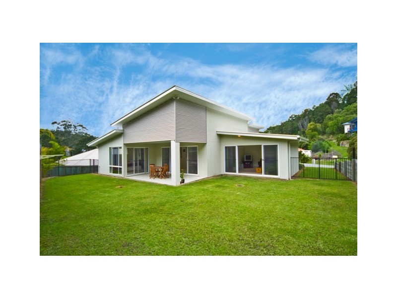 8 Hillview Drive, Buderim QLD 4556