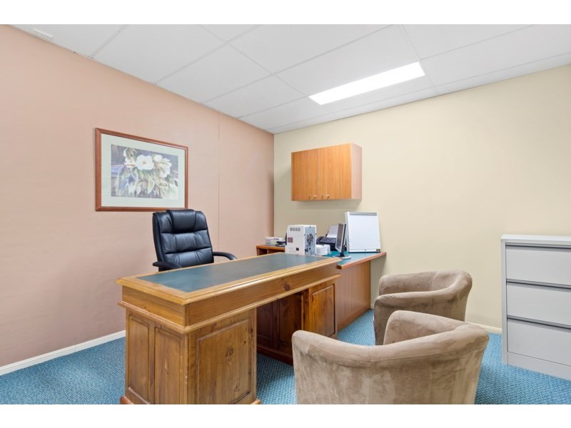 9 and 10/129 King Street, Buderim QLD 4556