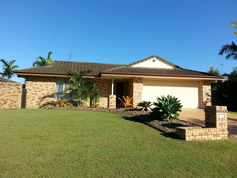 42 Fernleigh Crescent, Mountain Creek QLD 4557