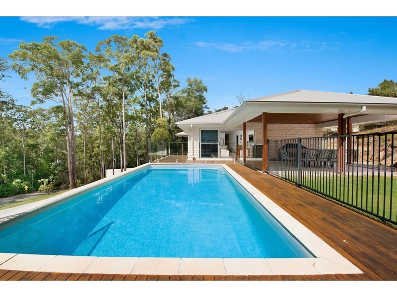 20 Kirsty Drive, Tanawha QLD 4556