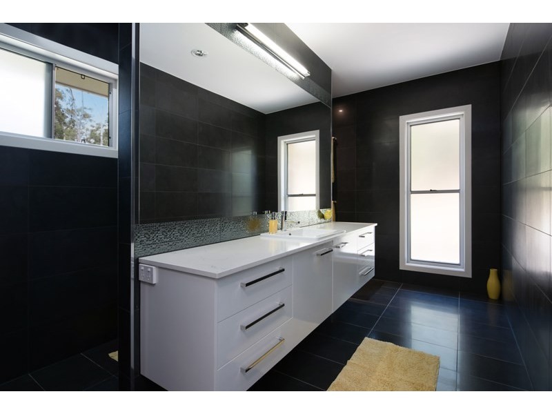 20 Kirsty Drive, Tanawha QLD 4556