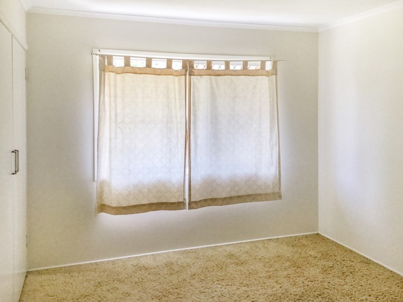 5 Poinciana Avenue, Mooloolaba QLD 4557